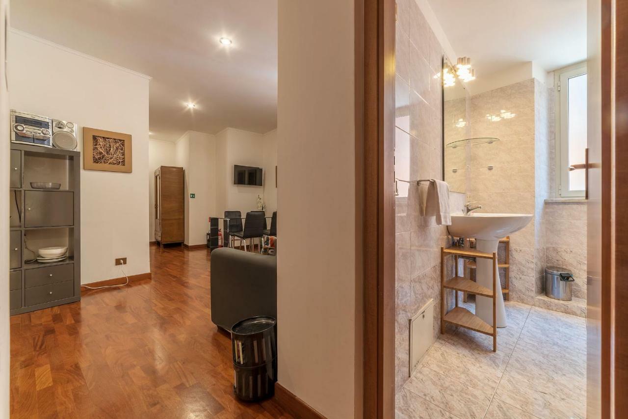 Casa Zeffiro - FromhometoРим Екстериор снимка